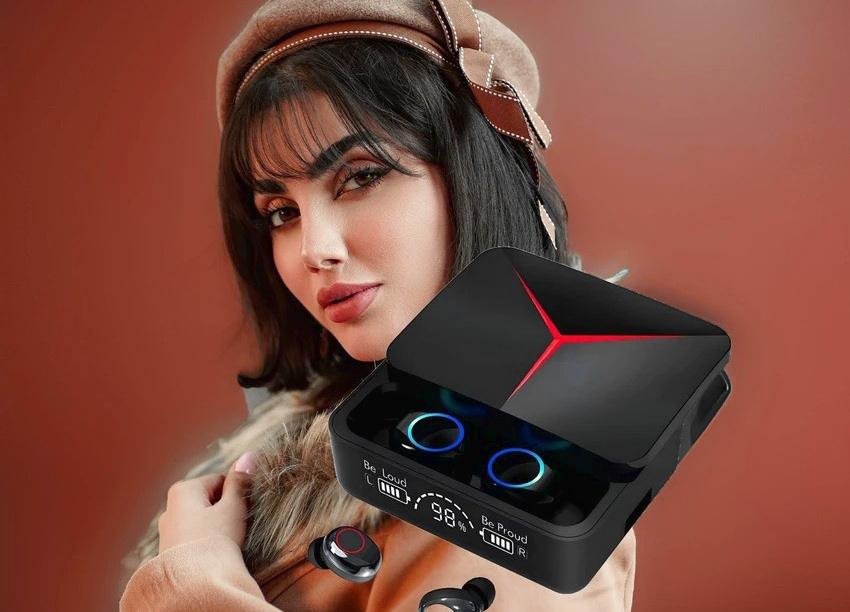 M90 Pro Wireless Earbuds with PowerBank - Image 5